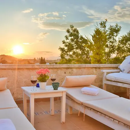 Stone Villa,large Garden,swimming Pool, Very Close The Beautiful . Çeşme